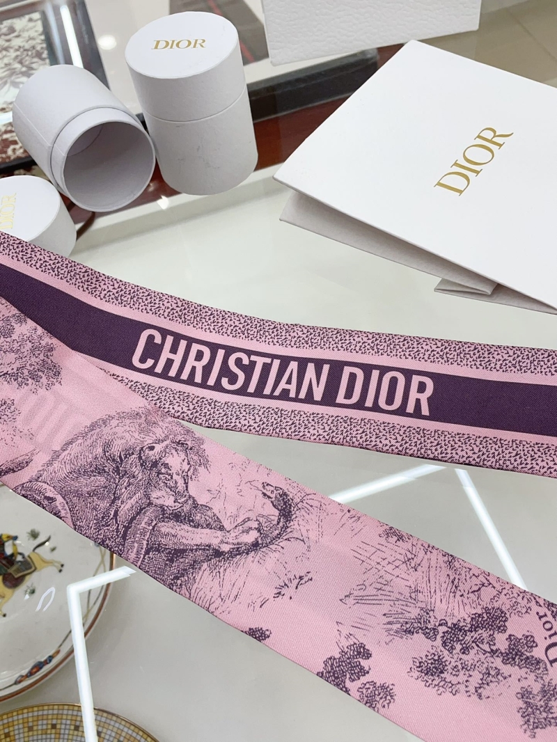 DIOR